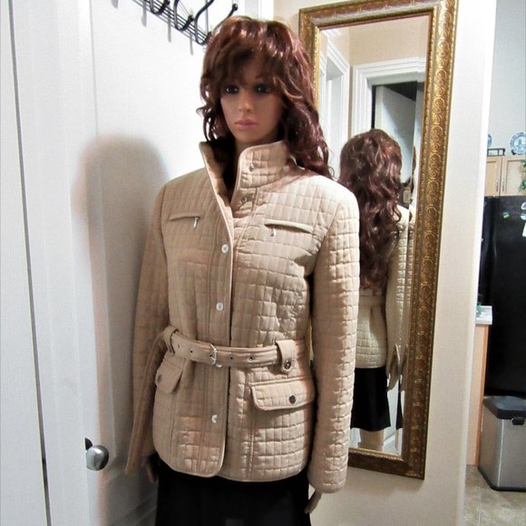 Ladies size Small biege coat Giacca - Picture 1 of 7